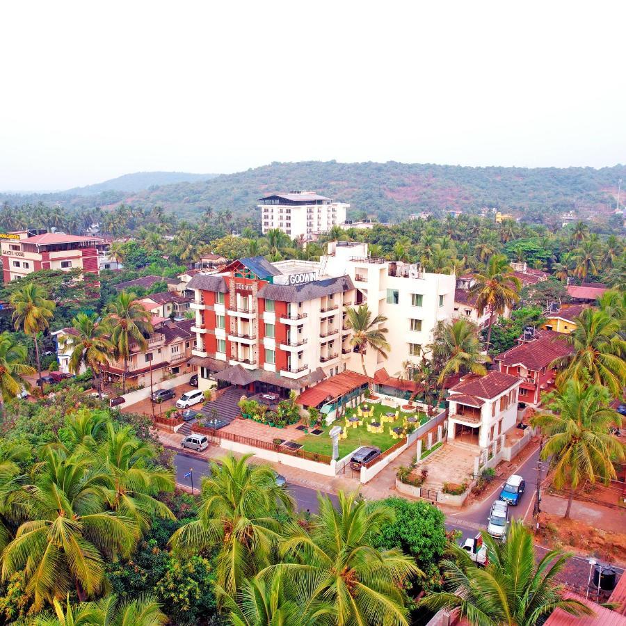 Godwin Goa Hotell Candolim Exteriör bild